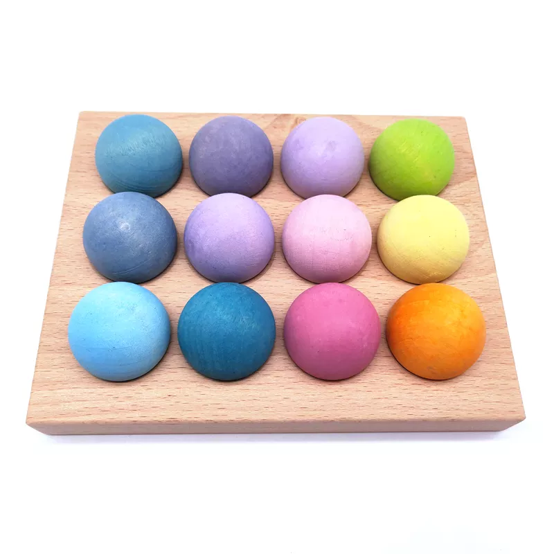 12 Wooden Coloured Balls 